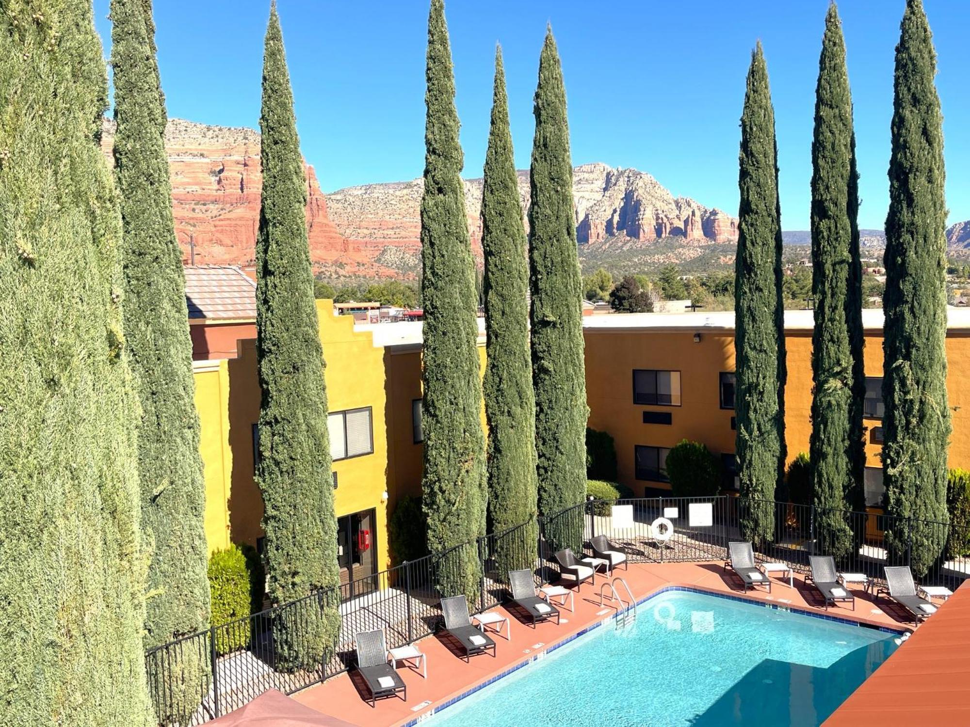 Holiday Inn Express Sedona - Oak Creek By Ihg Bagian luar foto
