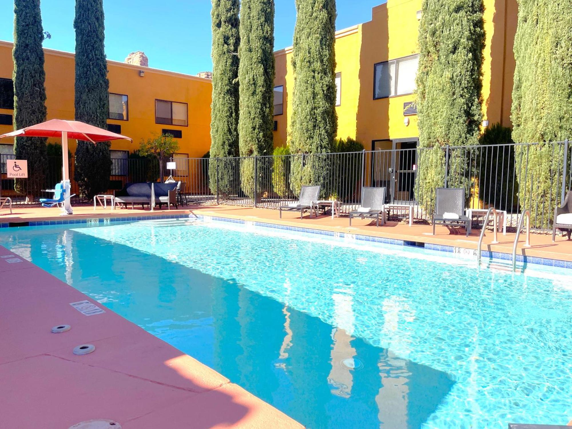 Holiday Inn Express Sedona - Oak Creek By Ihg Bagian luar foto